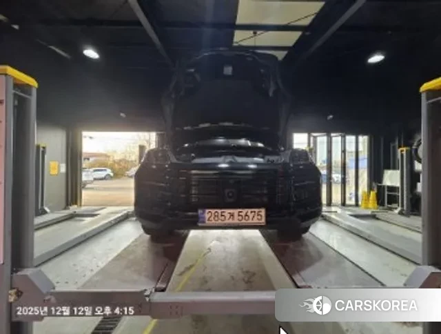 Porsche Cayenne (PO536) 2024 Черный из Кореи