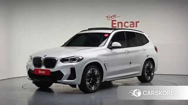 BMW iX3 2023 Белый из Кореи