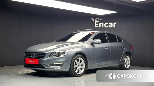 Volvo S60 2018 Серый из Кореи