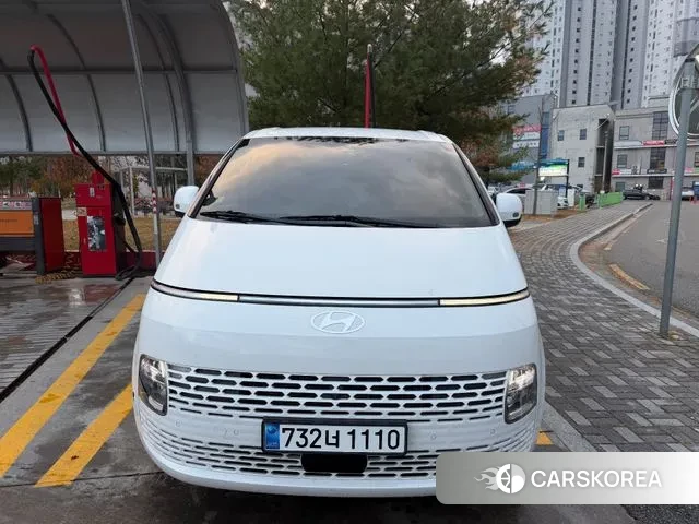 Hyundai Staria 2024 Белый из Кореи