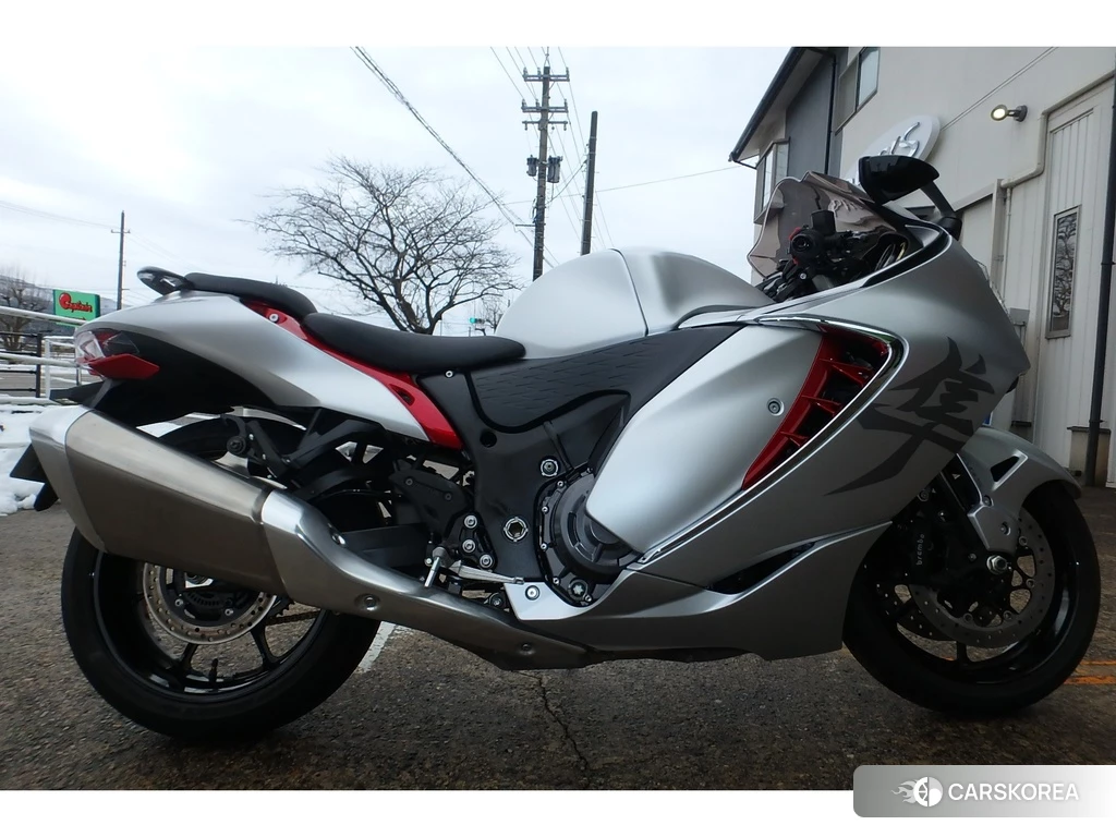 Проданный Suzuki GSX1300R HAYABUSA 2021 из Японии, фото 2