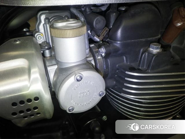 Engine photo