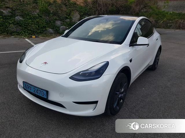 Tesla Model Y 2025 Белый из Кореи