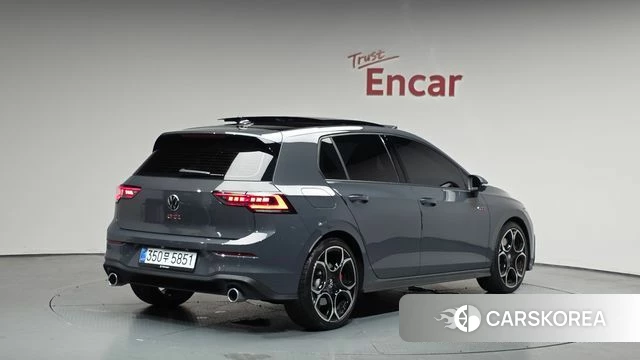 Volkswagen Golf 8th Generation 2025 Серый из Кореи