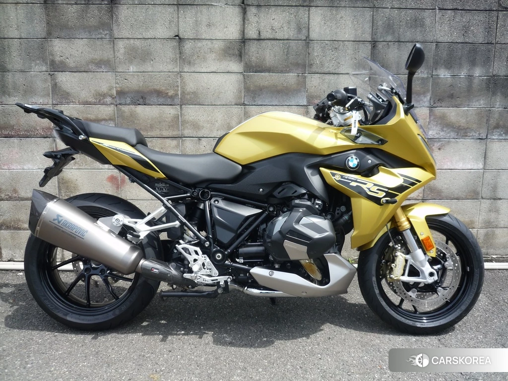 Проданный BMW R1250RS 2021 из Японии