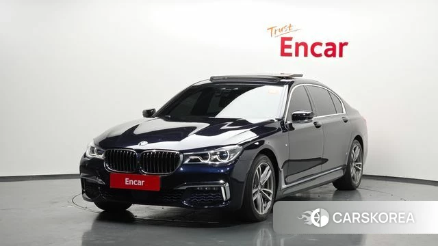BMW 7 Series (G11) 2018 Черный из Кореи