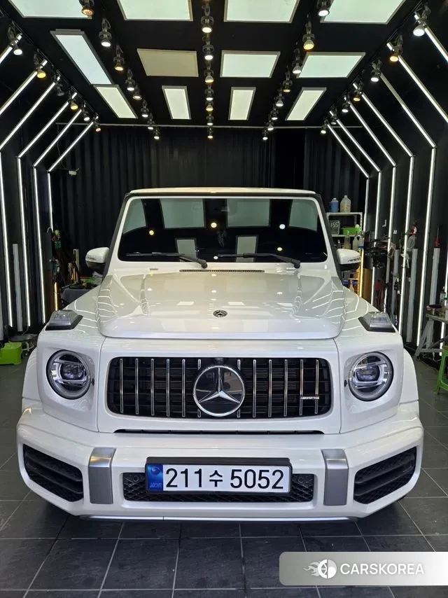 Mercedes-Benz G-Class W463b 2019 Жемчужный цвет из Кореи