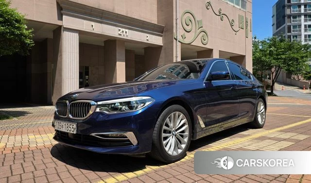 BMW 5 Series (G30) 2019 Синий из Кореи