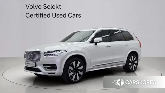 Volvo XC90 second Generation 2024 Белый из Кореи