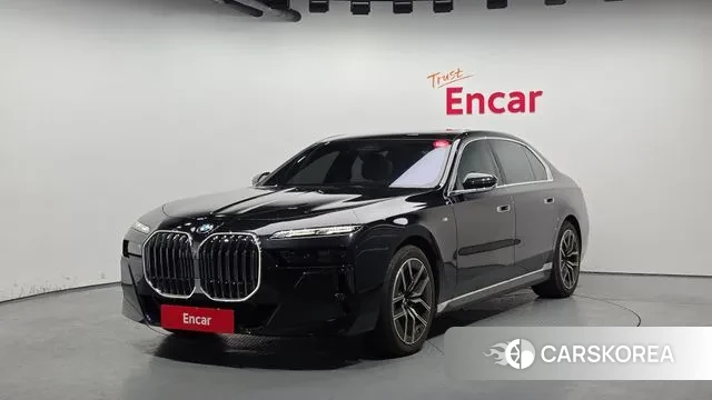 BMW 7 Series (G70) 2024 Черный из Кореи