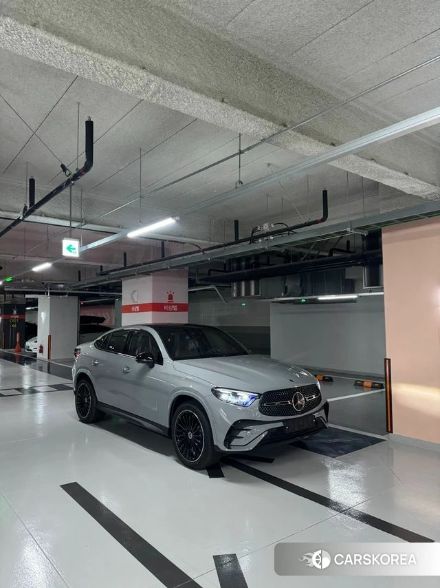 Mercedes-Benz GLC-Class X254 2026 Серебристо-серый из Кореи