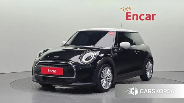 Mini Cooper 2022 Черный из Кореи