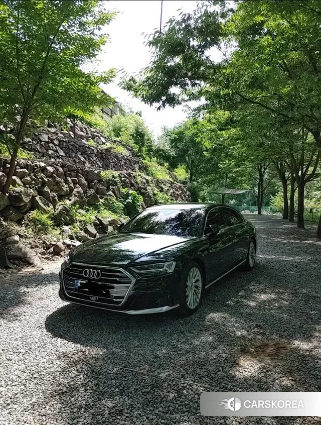 Audi A8 (D5) 2021 Черный из Кореи