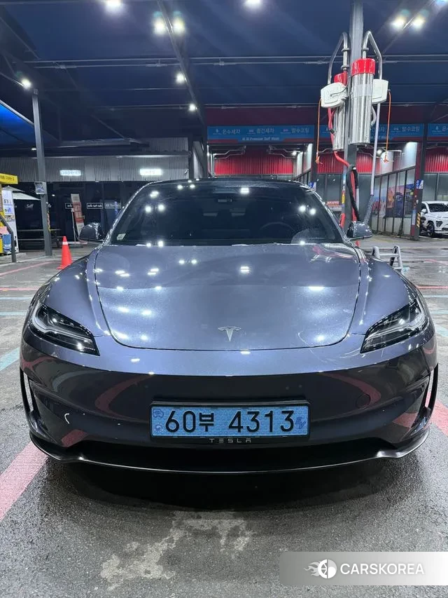 Tesla Model 3 2024 Серый из Кореи