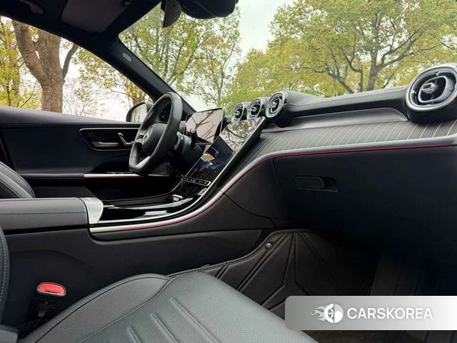 Mercedes-Benz Class C 2023 Темно-серый из Китая