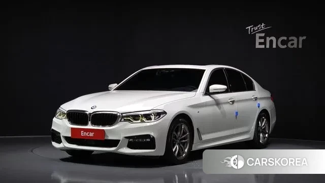 BMW 5 Series (G30) 2018 Белый из Кореи