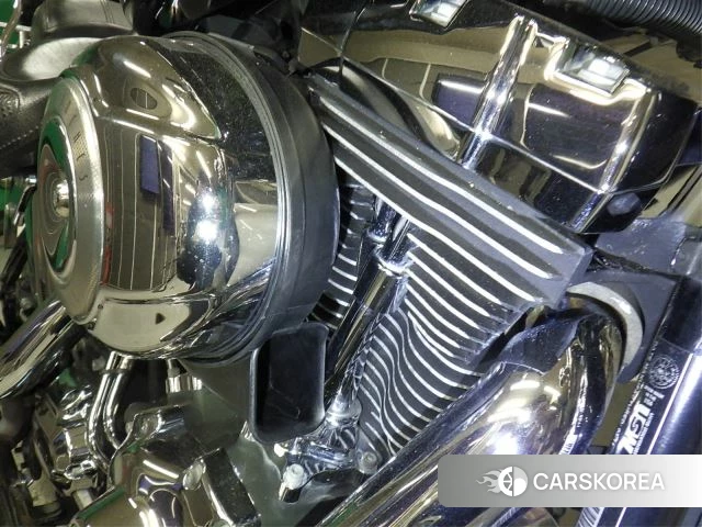 Engine photo