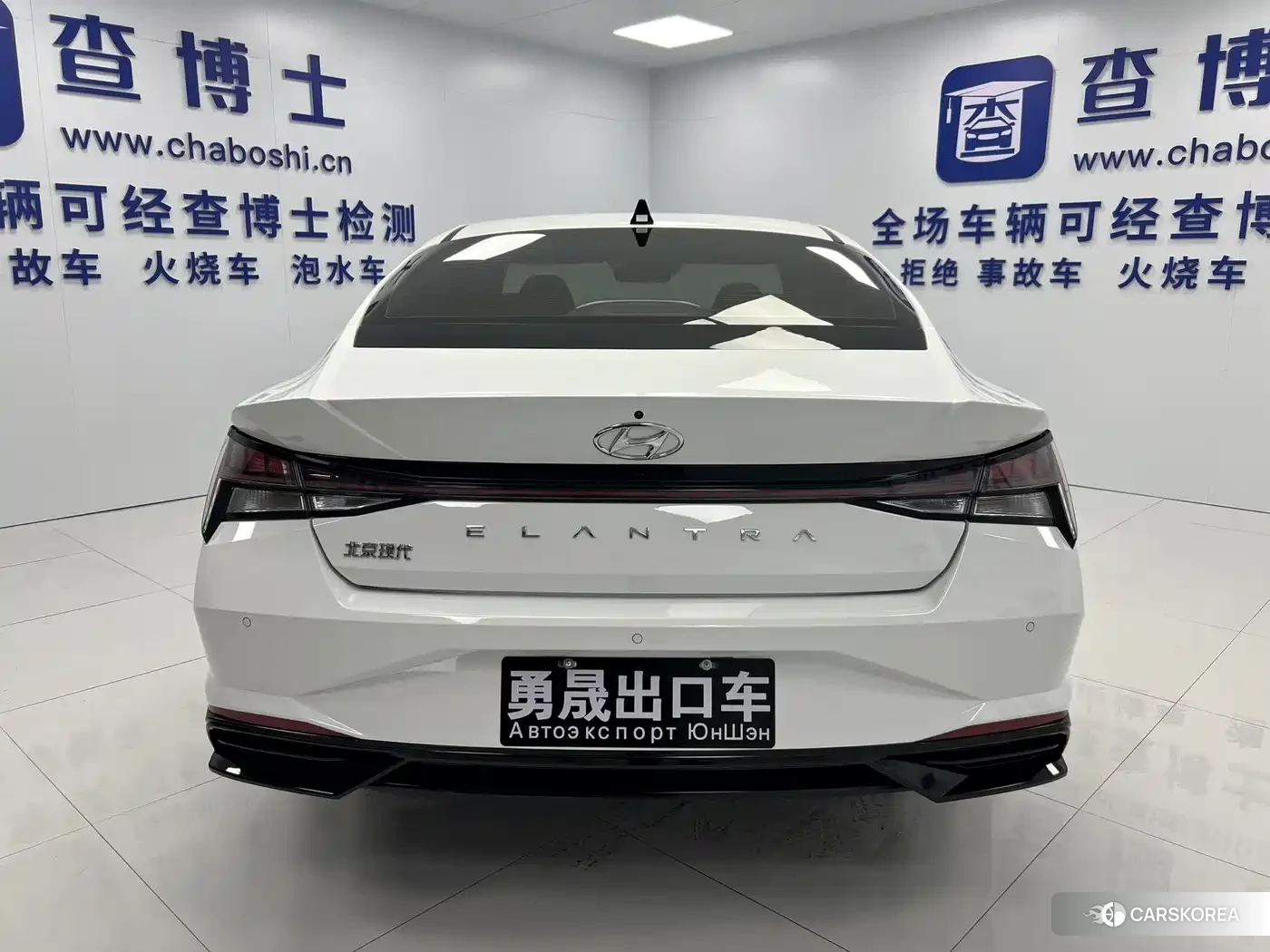 Hyundai Elantra 2022 Белый из Китая