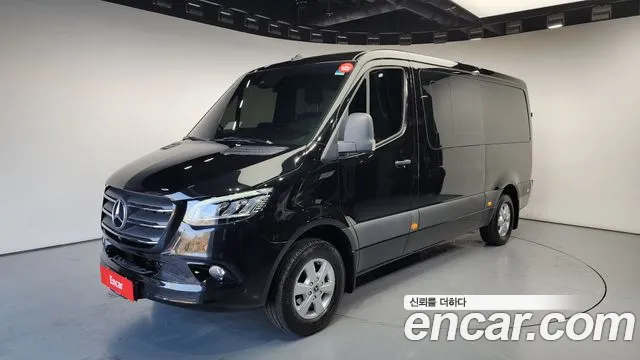Mercedes-Benz Sprinter 2022 Черный из Кореи