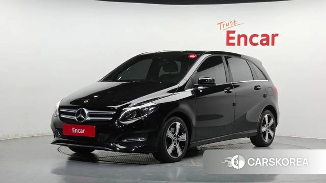 Mercedes-Benz B-Class W246 2018 Черный из Кореи