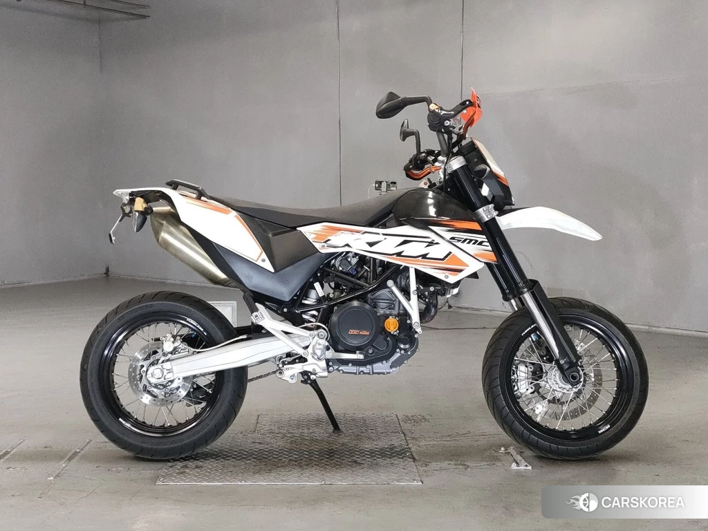 Проданный KTM 690 SMC 2011 из Японии