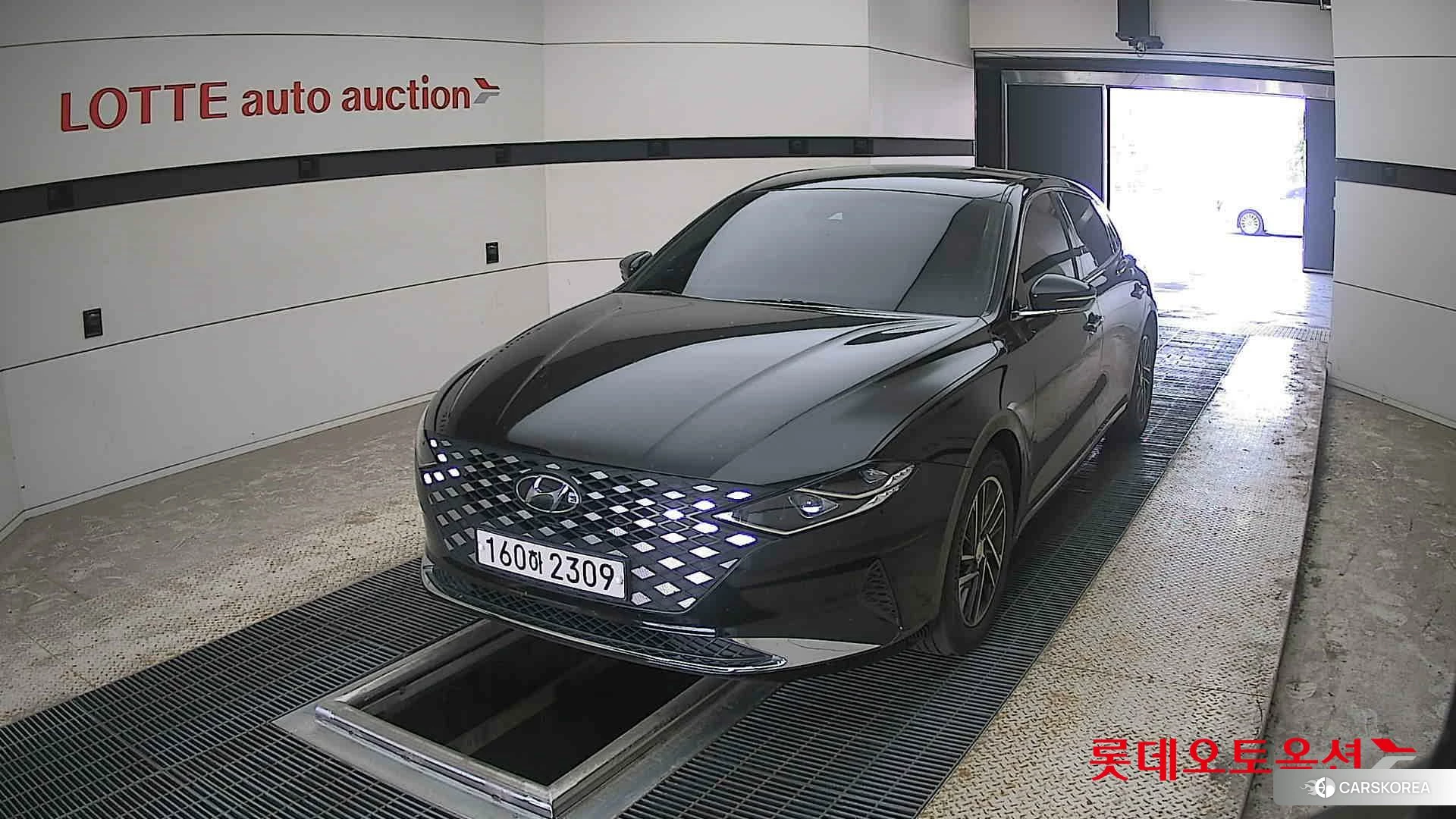 Hyundai Grandeur 2021 Midnight Black из Кореи