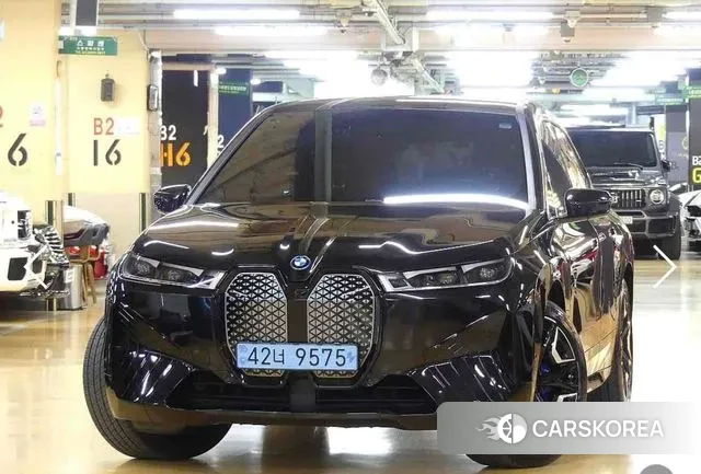 BMW iX 2023 Черный из Кореи