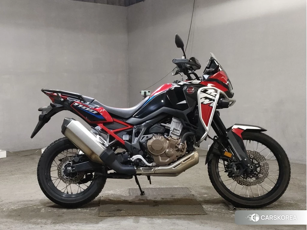 Проданный Honda CRF1100L AFRICA TWIN 2022 из Японии, фото 2