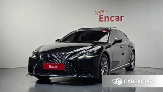 Lexus LS500 5th generation 2018 Черный из Кореи