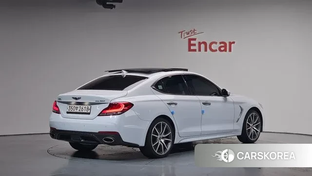 Genesis G70 2018 Белый из Кореи