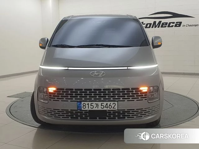 Hyundai Staria 2023 Серый из Кореи