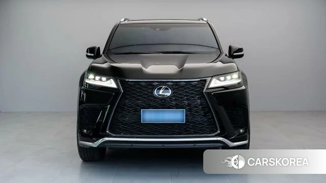Lexus LX 2023 Черный из Китая