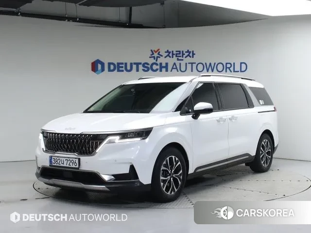 Kia Carnival 4th generation 2022 Белый из Кореи