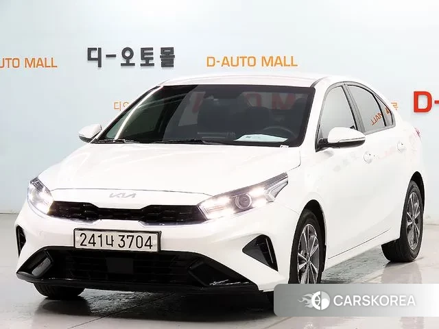 Kia The New K3 2nd generation 2021 Белый из Кореи