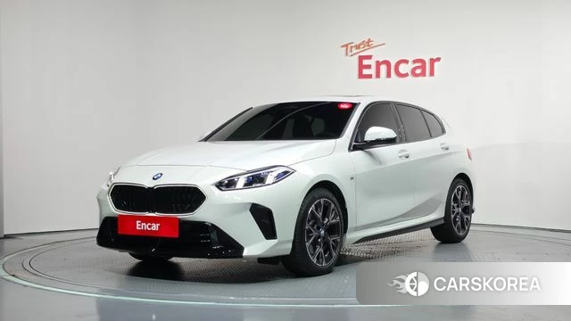 BMW 1 Series (F70) 2025 Белый из Кореи