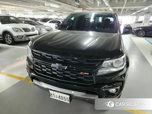 Chevrolet (GM Daewoo) Real New Colorado 2022 Черный из Кореи