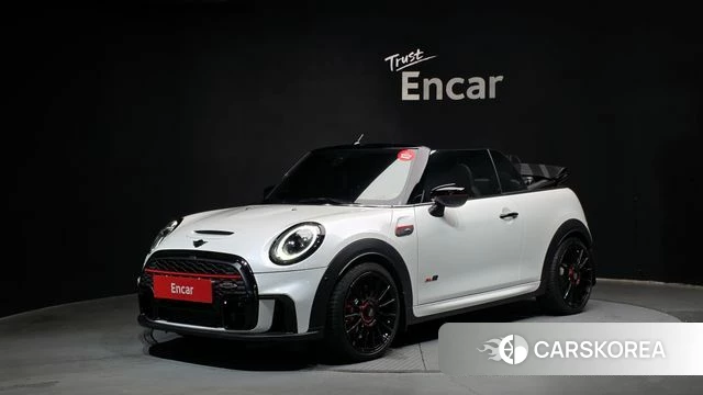Mini Cooper S Convertible 2024 Белый из Кореи