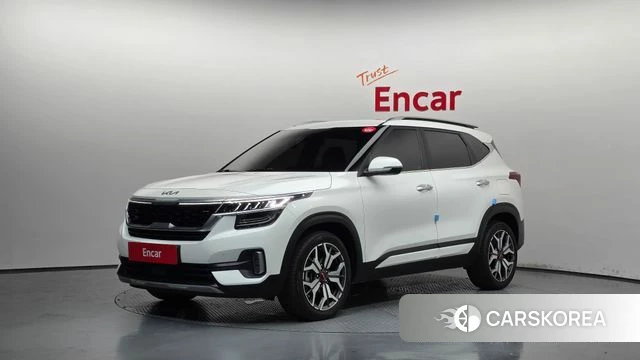 Kia Seltos 2022 Белый из Кореи