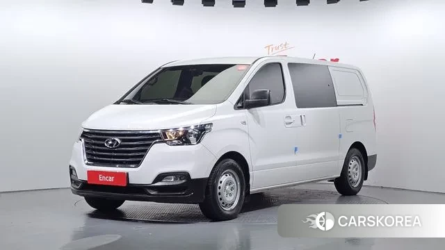 Hyundai The New Grand Starex 2021 Белый из Кореи