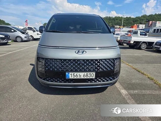 Hyundai Staria 2021 Серый из Кореи
