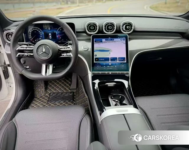 Mercedes-Benz Class C 2024 Белый из Китая