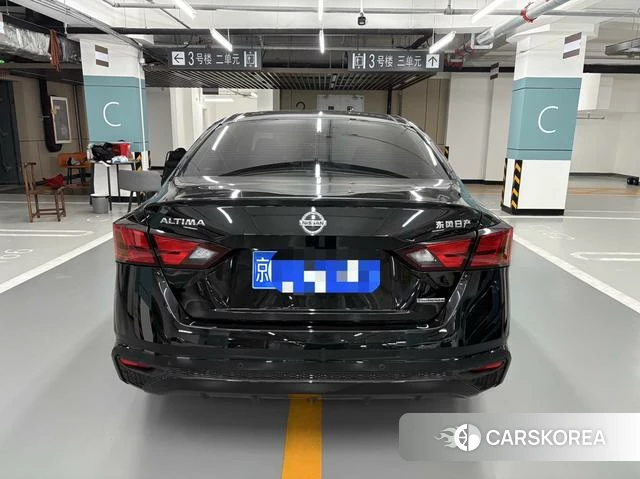 Nissan Teana 2022 Черный из Китая