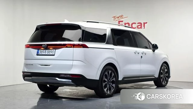 Kia Carnival 4th generation 2021 Белый из Кореи
