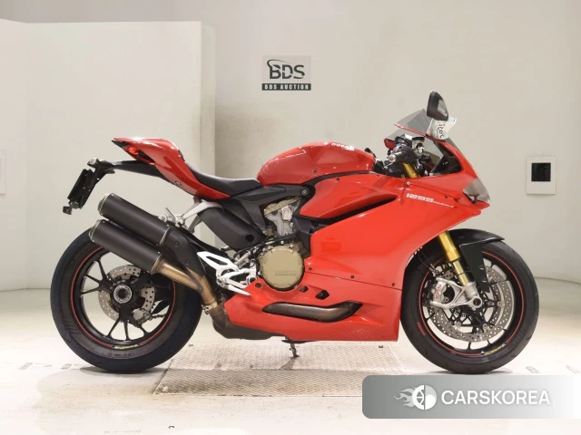 Ducati 1199 PANIGALE S 2016 из Японии, фото 3