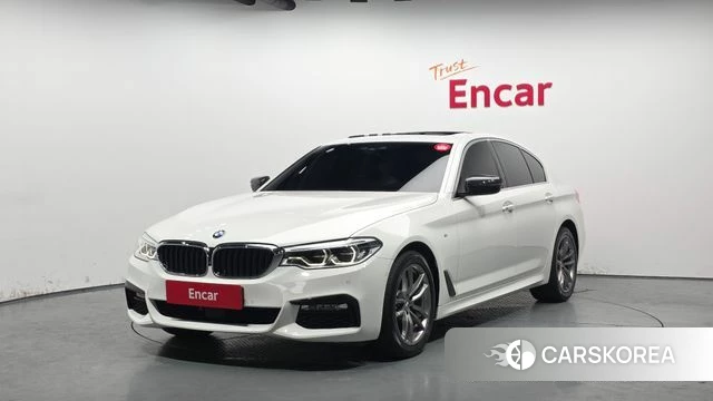 BMW 5 Series (G30) 2018 Белый из Кореи