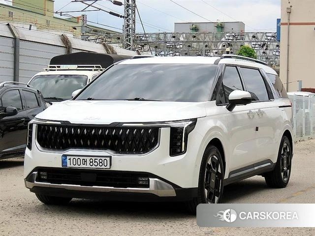 Kia The New Carnival 4th Generation 2025 Белый из Кореи