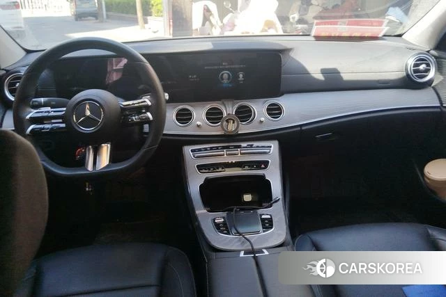 Mercedes-Benz E-class 2021 Черный из Китая