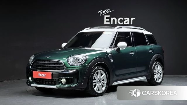 Mini Cooper Countryman 2019 Темно-зеленый из Кореи