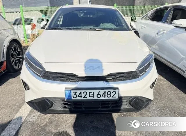 Kia The New K3 2nd generation 2021 Белый из Кореи