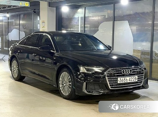 Audi A6 (C8) 2019 Черный из Кореи